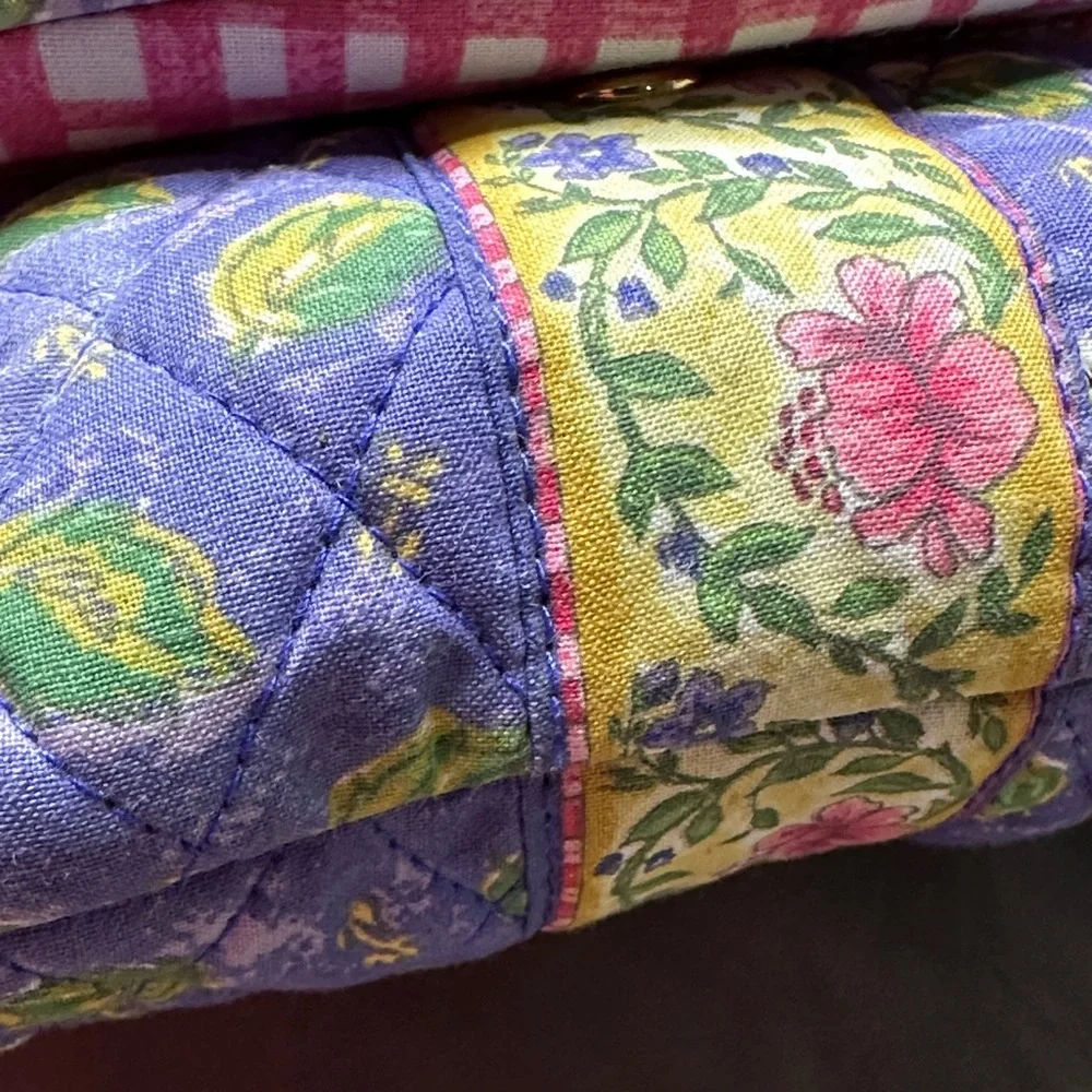 Floral Quilted Women's Cosmetic Travel Bag w/mirror by MAGGIB (ganz)